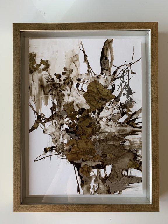 Afterimage of flowers