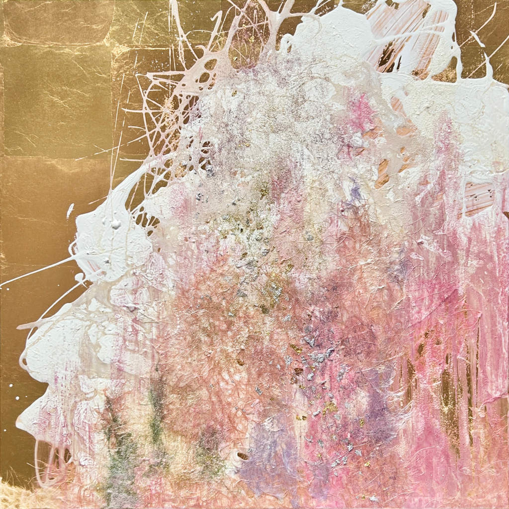 The heralding thunderhead